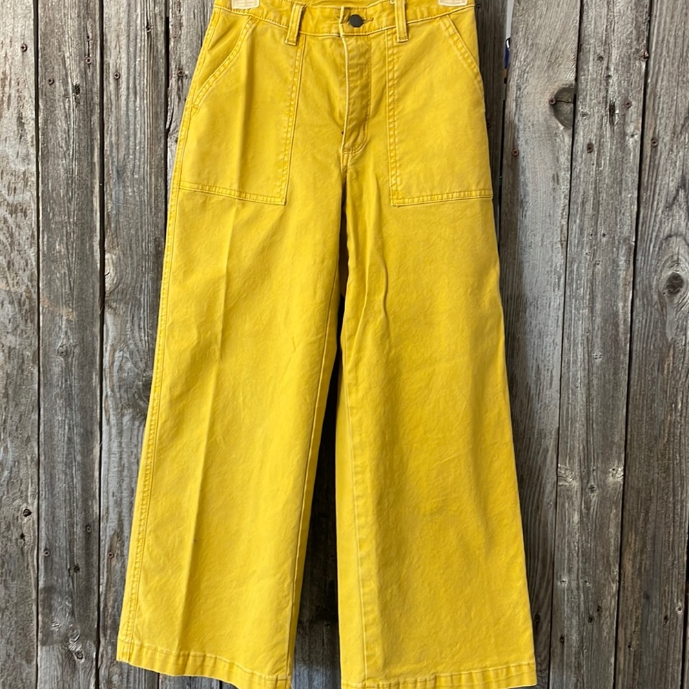 Wide leg, large pocket, mustard yellow pants